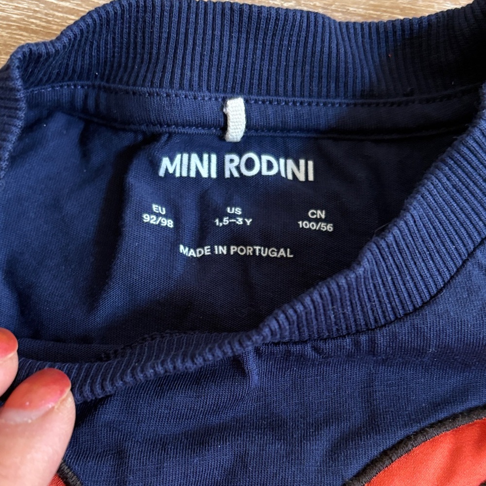 Mini Rodini Navy Tee with Red Bow Appliqué 3T - Picture 2 of 3